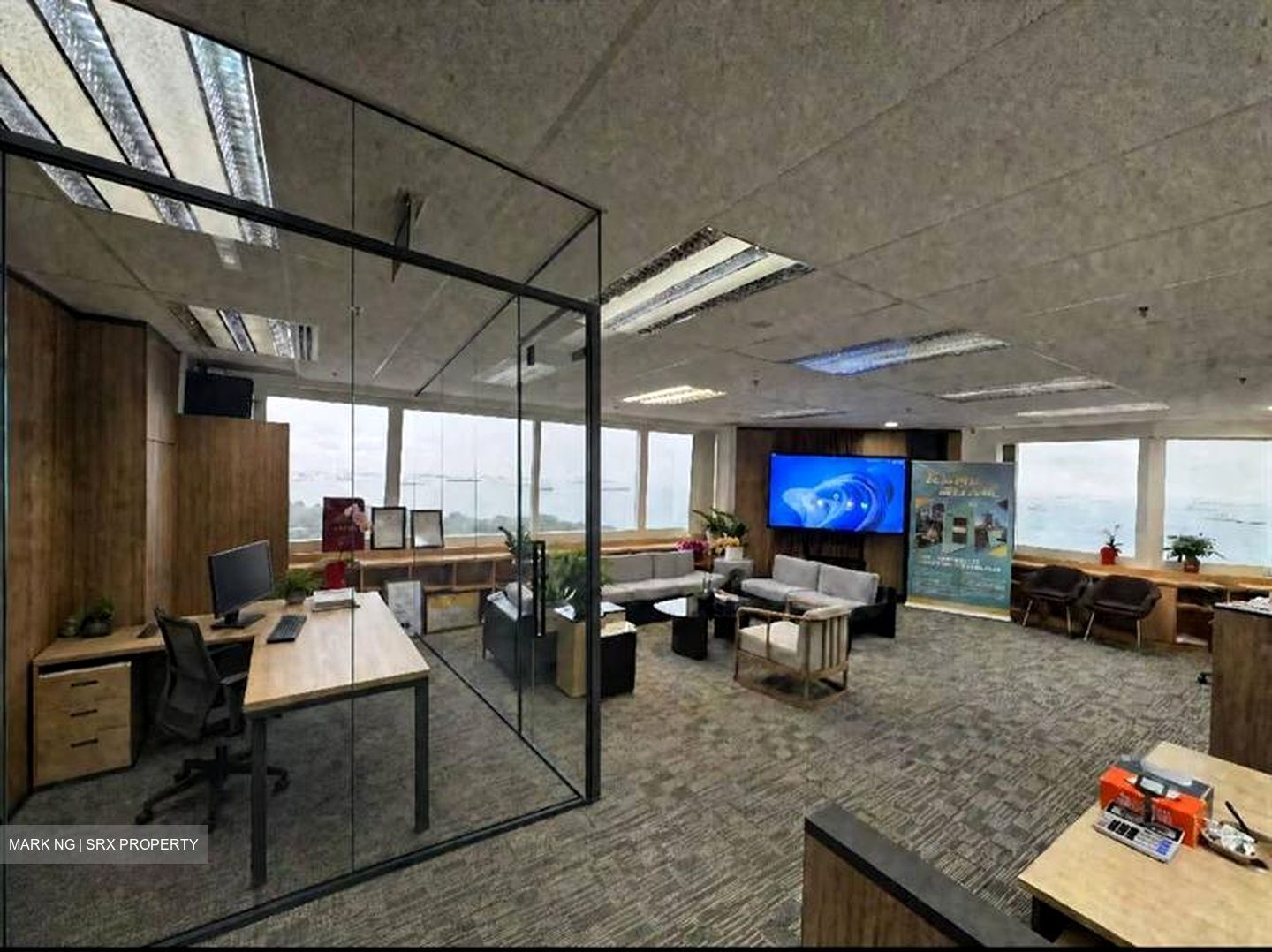 Parkway Parade (D15), Office #618250501